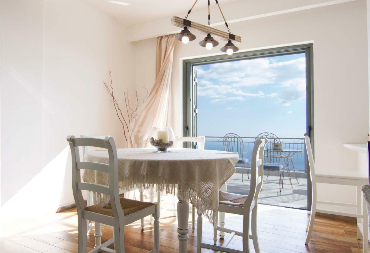 The Balcony Of Mani Villa Tseria Exterior foto