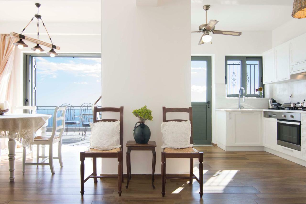 The Balcony Of Mani Villa Tseria Exterior foto